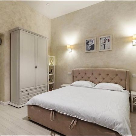 Lucky Apartmens In Centre Lviv 利沃夫 外观 照片